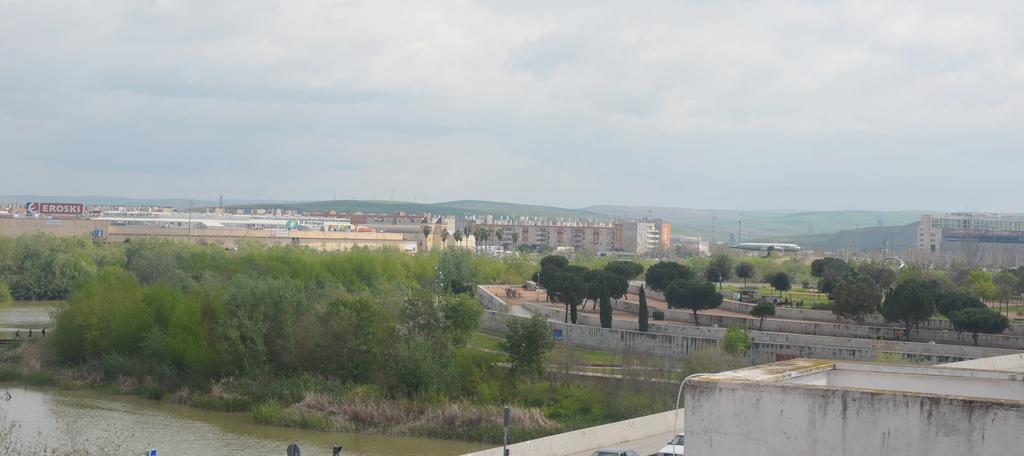 Apartamentos Cordoba Atrium Экстерьер фото